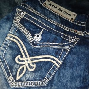 Brand New! NWOT Rock Revival jeans size 32; length 36. Women's style Elaina